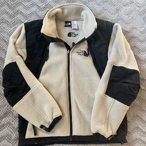North Face Polartec women's fleece jacket